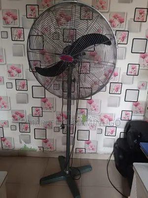OX 26-Inch Industrial Standing Fan - Strong Wind, Barely Used