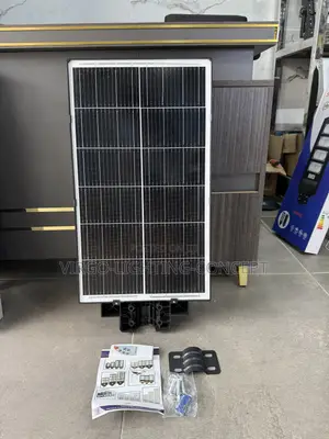 Multi-Panel LED Solar Street Light