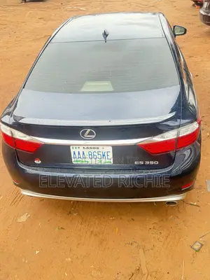 Lexus ES 2014 Blue