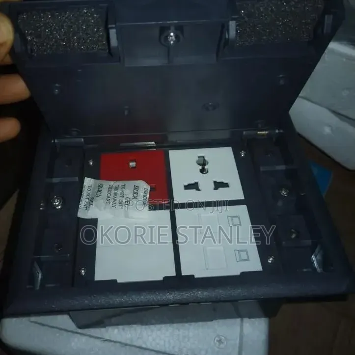 Waterproof Floor Box Socket