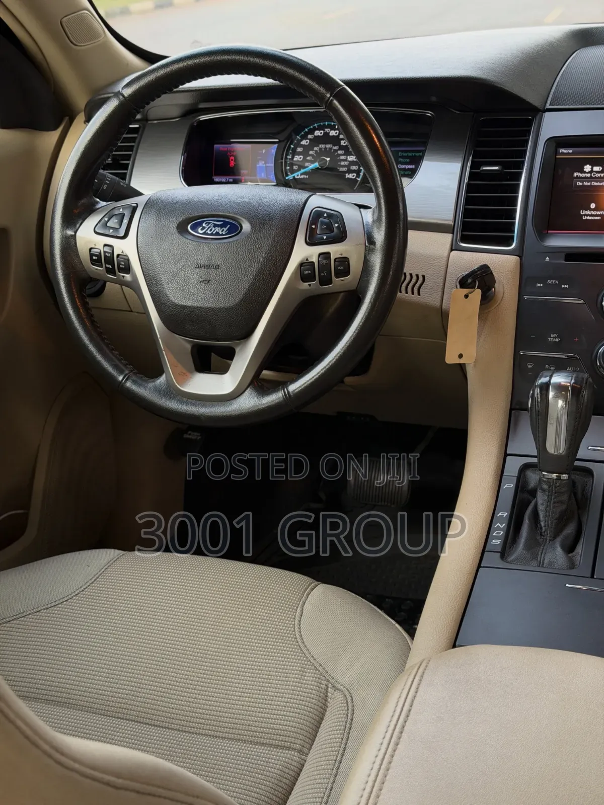 Ford Taurus 2012 Red
