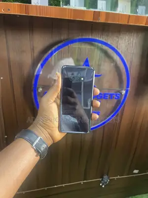 Samsung Galaxy S10e 128 GB Black