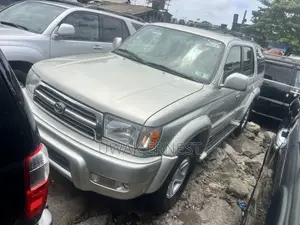 Toyota 4-Runner 2001 Silver