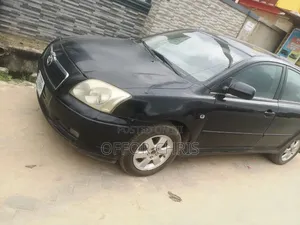 Toyota Avensis 2005 Black