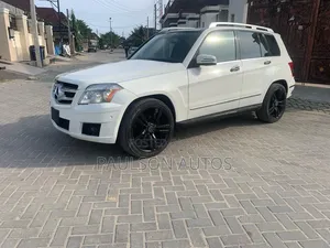 Mercedes-Benz GLK-Class 350 4MATIC 2010 White