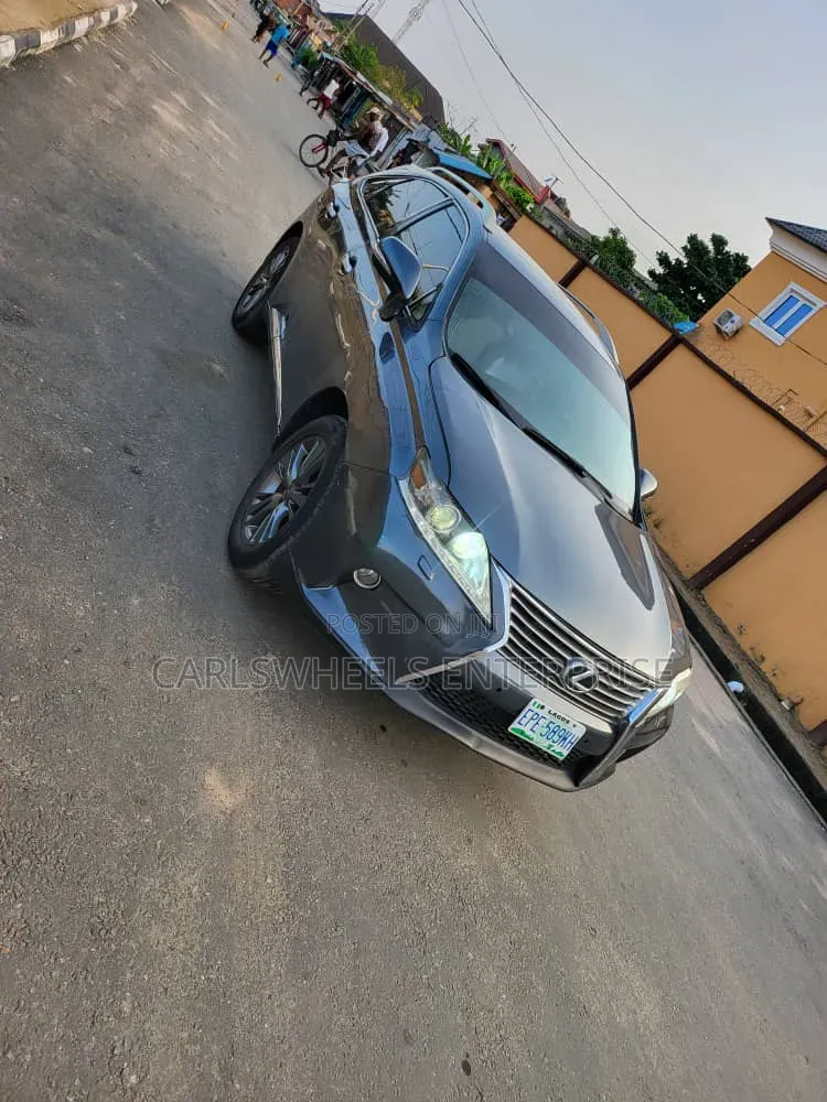 Lexus RX 2011 Gray