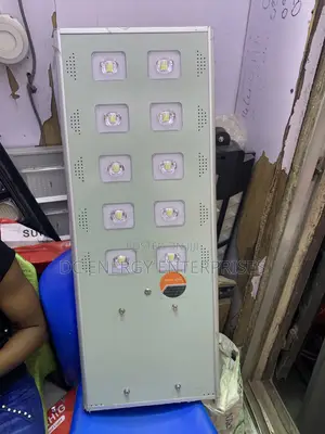 10eyes Putain Industrial Street Light