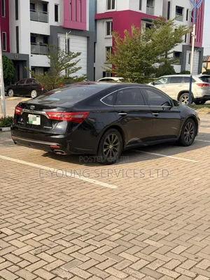 Toyota Avalon Touring FWD Sedan (3.6L 6cyl 6A) 2016 Black