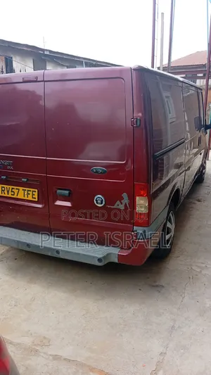 Ford Transit Connect Cargo 2026 Red