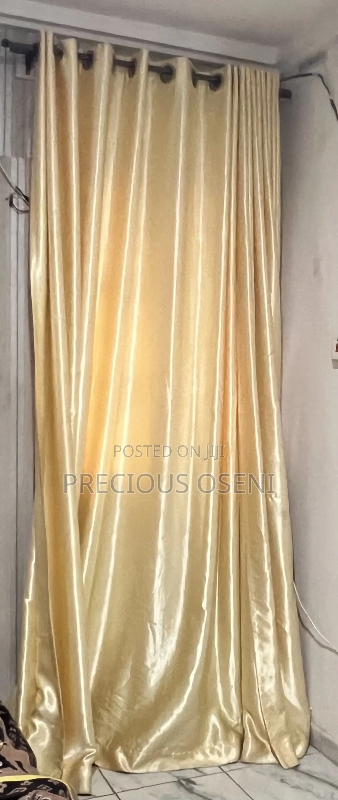 Used Curtains