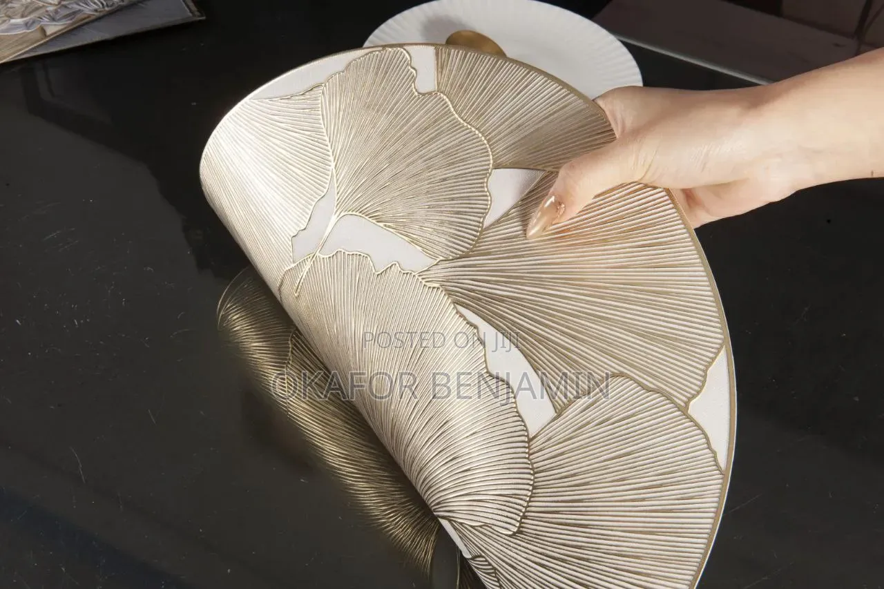 High Quality Modern Gold Table Mat 12pcs