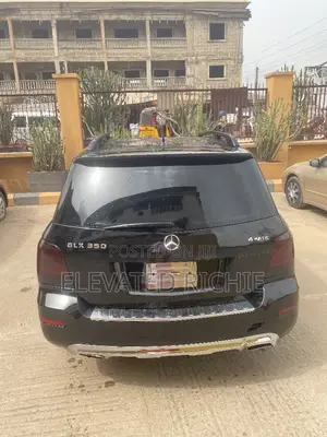 Mercedes-Benz GLK-Class 2012 Black