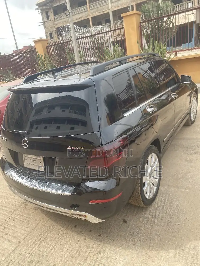 Mercedes-Benz GLK-Class 2012 Black