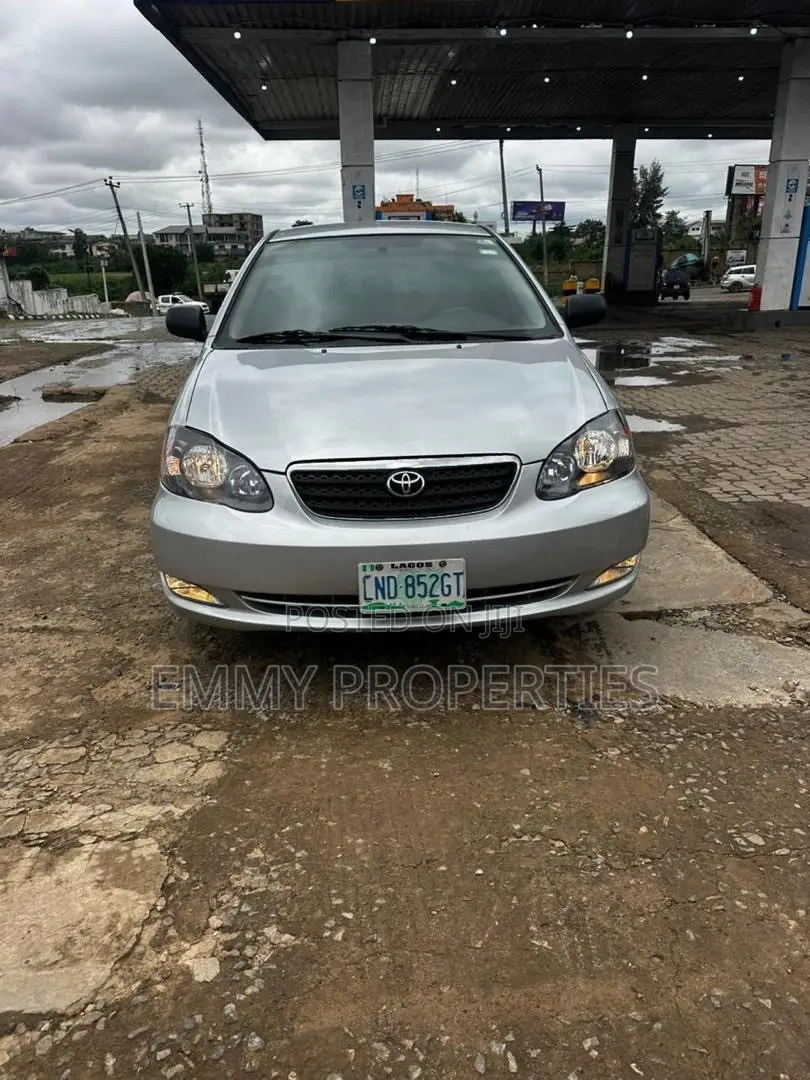 Toyota Corolla LE 2006 Silver