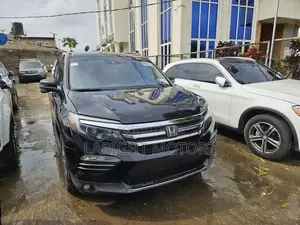 Honda Pilot Touring 4dr SUV 4WD (3.5L 6cyl 9A) 2016 Black