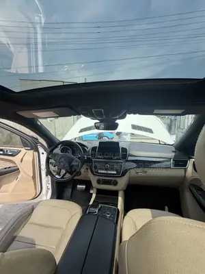 Mercedes-Benz GLE-Class AMG GLE 43 4MATIC 2018 White