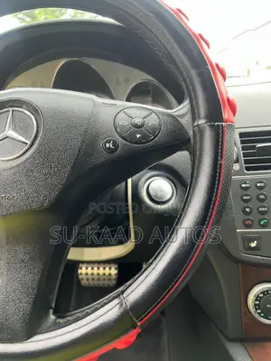 Mercedes-Benz C300 Luxury 4Matic Sedan AWD (3.0L 6cyl 7A) 2010 Gray