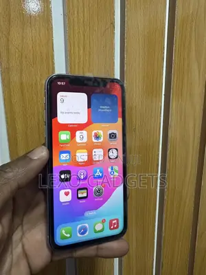 Apple iPhone 11 64 GB Purple