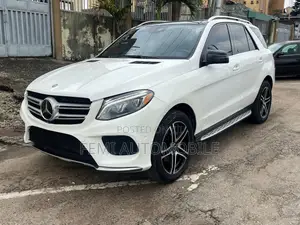 Mercedes-Benz GLE-Class 2016 White