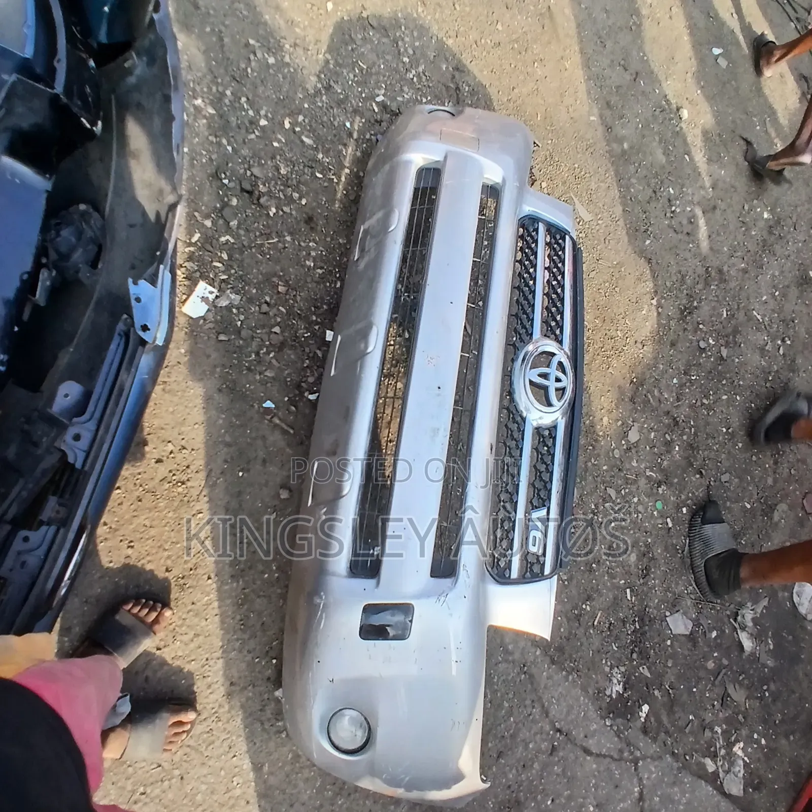 Bumper Rav4 2007