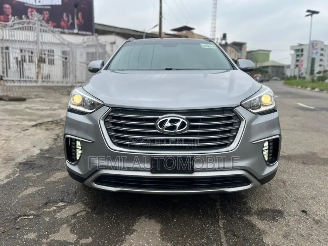 Hyundai Santa Fe 2016 Silver
