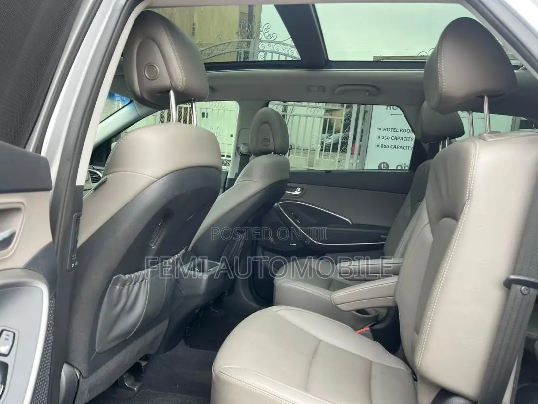 Hyundai Santa Fe 2016 Silver