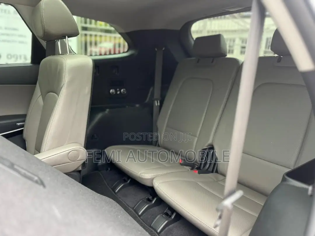 Hyundai Santa Fe 2016 Silver