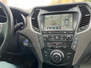 Hyundai Santa Fe 2016 Silver