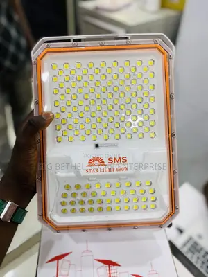 SMS 600w All in One Solar Floodlights With 5years Warranty