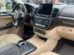 Mercedes-Benz GLE-Class 2018 Black
