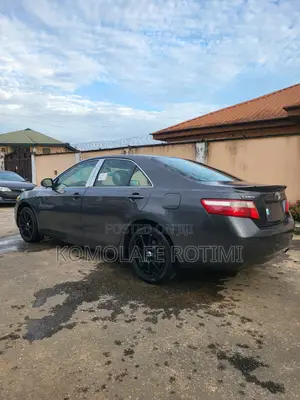 Toyota Camry 2.4 XLE 2008 Gray