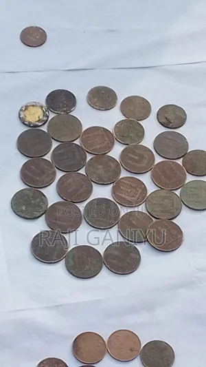 88 Old Nigerian Coins Rare Collection 1⁄2 Penny Queen.