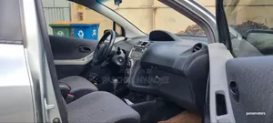 Toyota Yaris 2010
