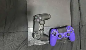 Play Station 4