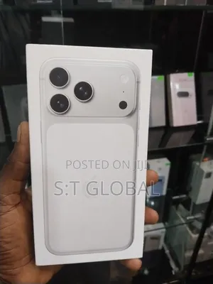 New Apple iPhone 17 Pro Max 256 GB White