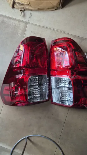 Backlight Toyota Hilux 2015/2017/2019 (Brand New)