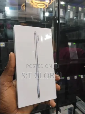 New Apple iPhone Air 256 GB Blue