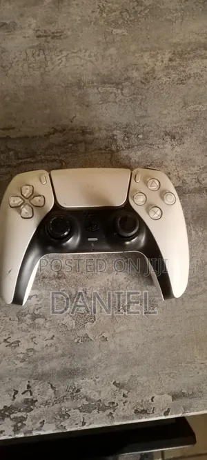 PlayStation 5 Controller