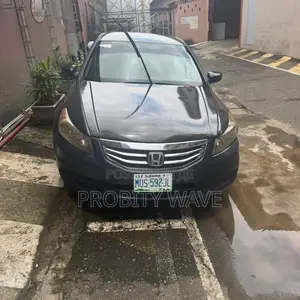 Honda Accord 2012 Gray