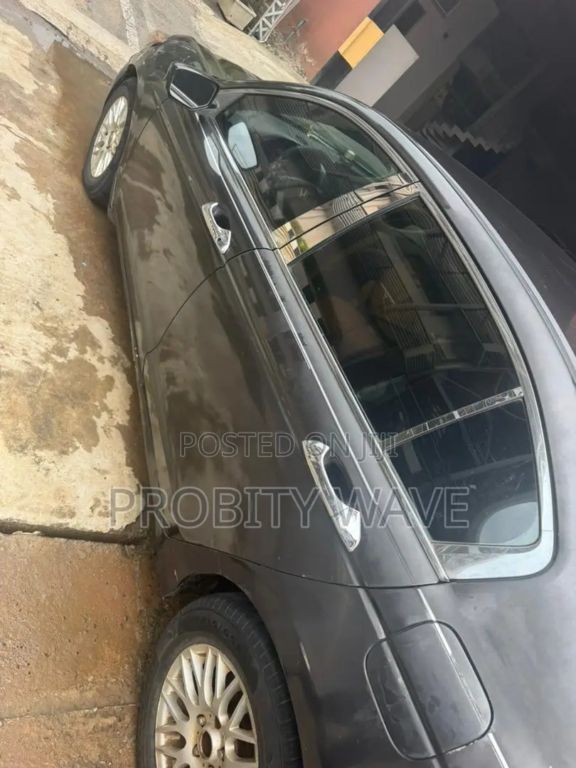 Honda Accord 2012 Gray