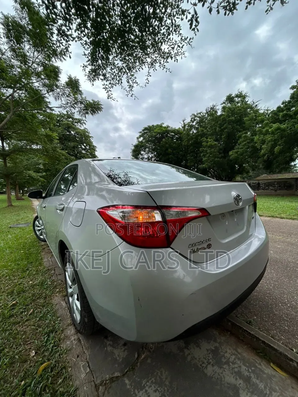 Toyota Corolla 2016 Silver