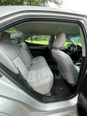 Toyota Corolla 2016 Silver