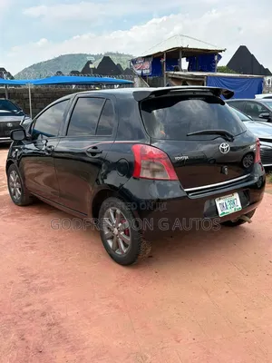 Toyota Yaris 2006 Black
