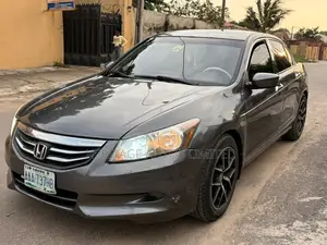 Honda Accord 2010 Gray