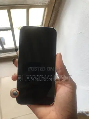 Apple iPhone 12 64 GB White