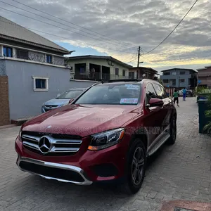 Mercedes-Benz GLC-Class 2016 Red