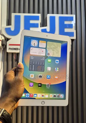 Apple iPad Pro 9.7 (2016) 32 GB Pink