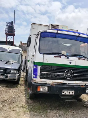 Mercedes Benz 1217 Coldroom,(Cooling Van) Truck (Foreign Used)