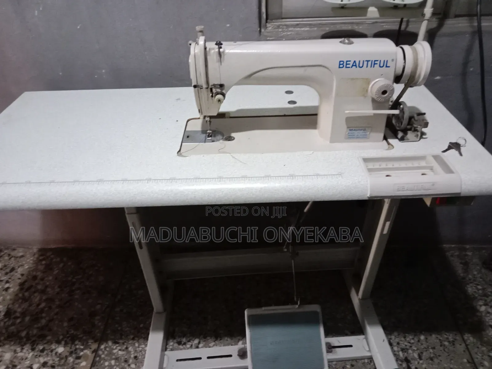 Industrial Sewing Machine