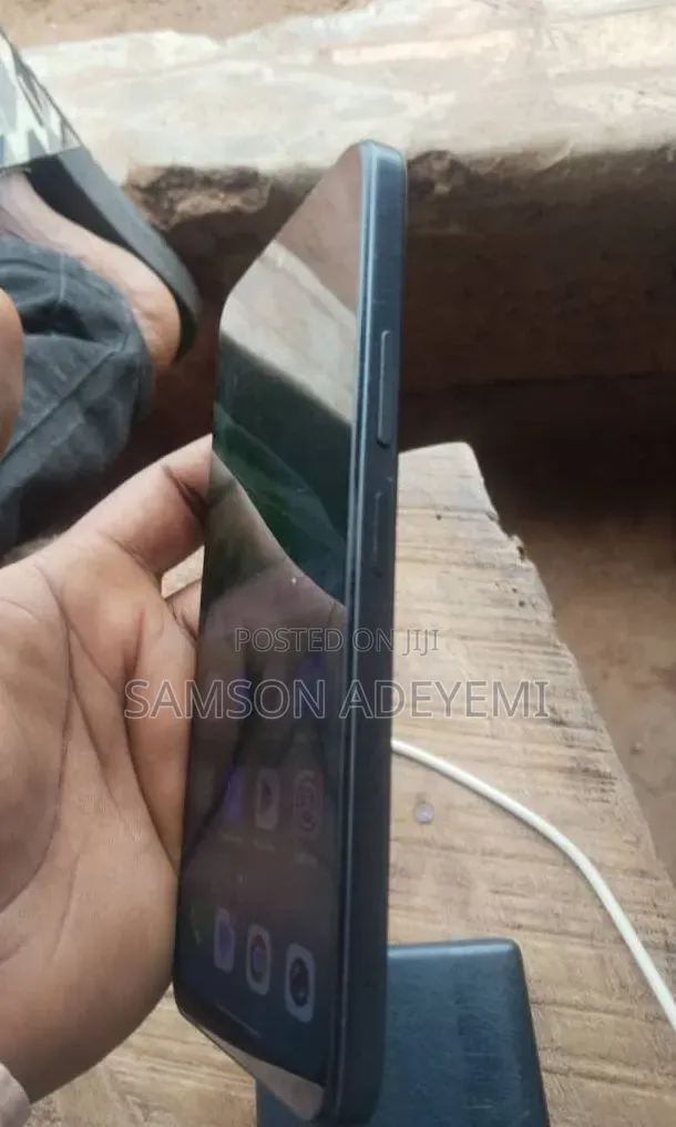 Infinix Smart 10 64 GB Gray